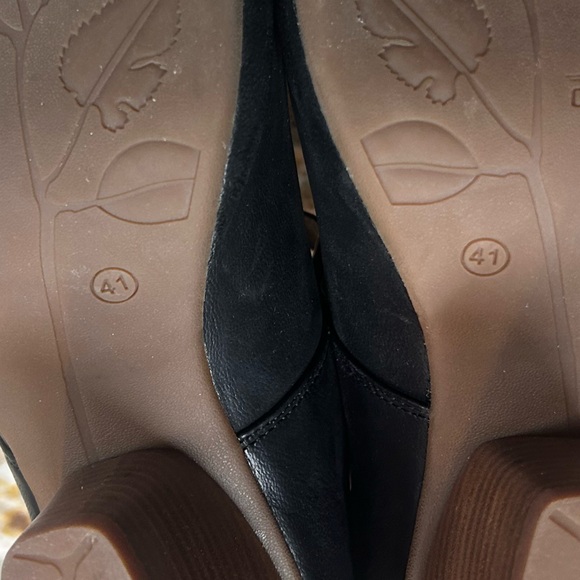 Dansko Womens Minette Chunky Heels Size 41 EU 10.5 US Comfort Black Leather Pump - Picture 8 of 8